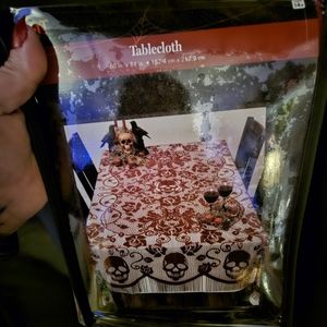 Gothic style table cloth